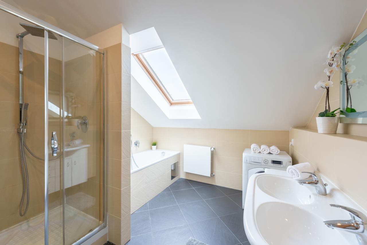 Tesnov Residence Grande Apartments プラハ エクステリア 写真