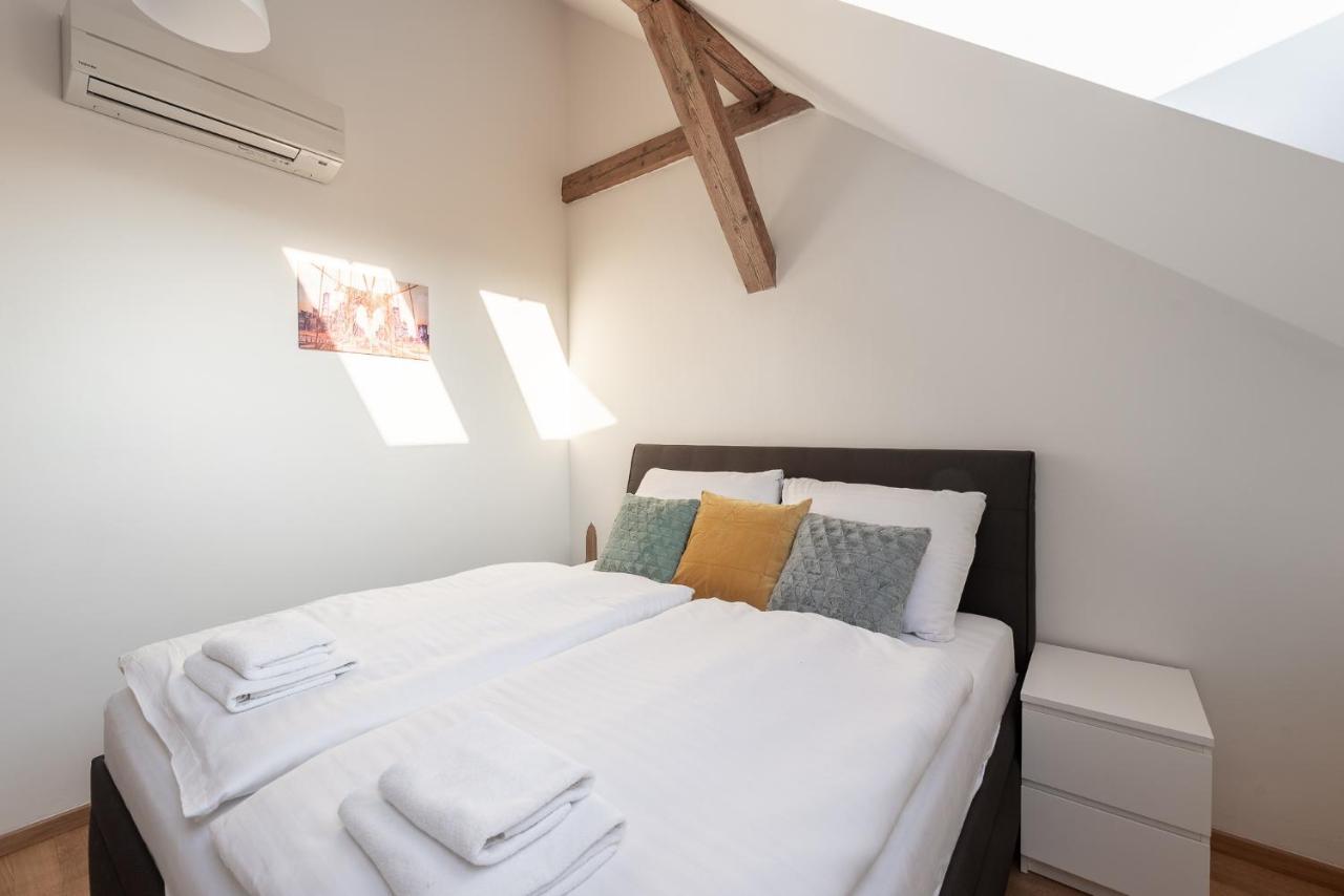 Tesnov Residence Grande Apartments プラハ エクステリア 写真