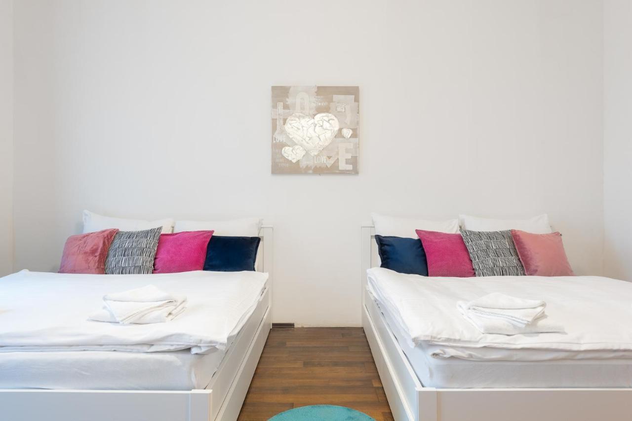 Tesnov Residence Grande Apartments プラハ エクステリア 写真