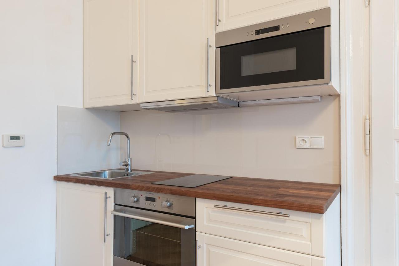 Tesnov Residence Grande Apartments プラハ エクステリア 写真
